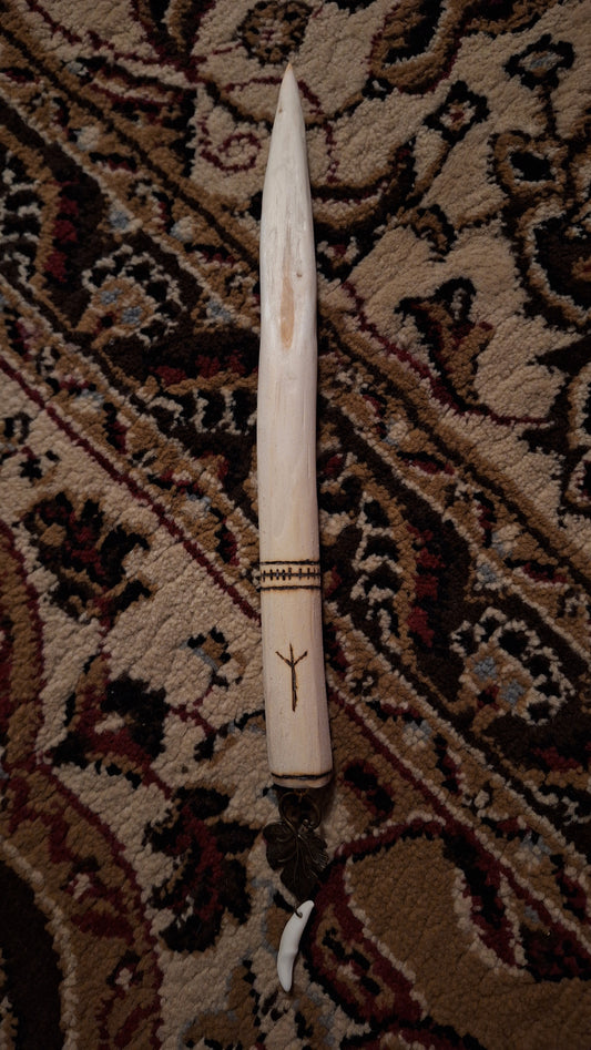 Diamond Willow Wand